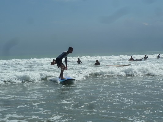 Surf à Kuta, Indonésie