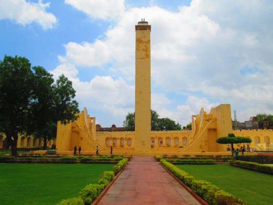 jantar mantar4