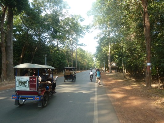 En route vers les temples d'Angkor...