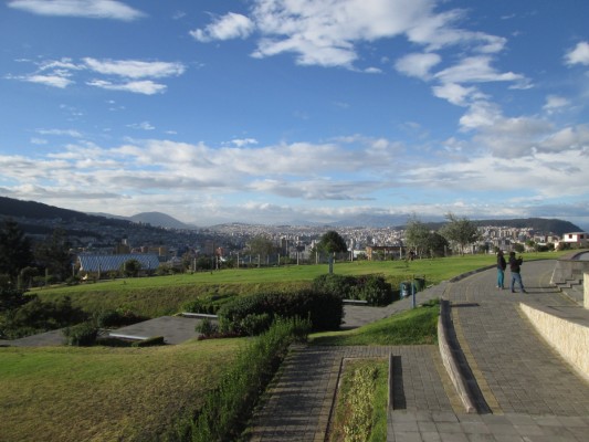Vue de Quito depuis le parc Itchimbia