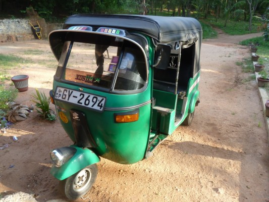 tuk tuk à Dambulla, Sri Lanka
