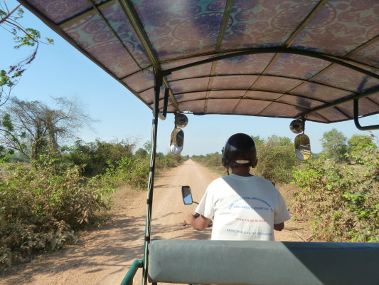 Tuk-tuk dans la région de Battambang (Cambodge)