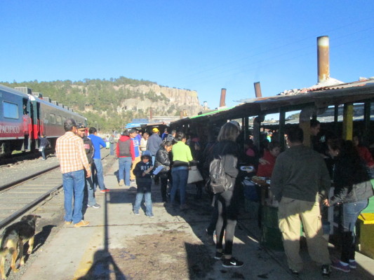 Arrêt à Divisadero