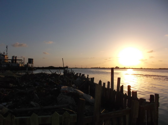 Coucher de soleil sur la baie de Chetumal