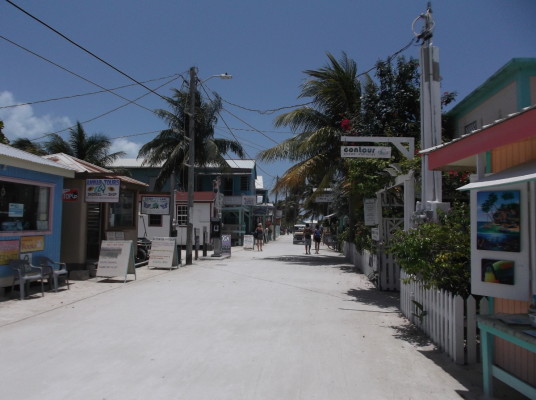 Rue Front, Caye Caulker (Belize)