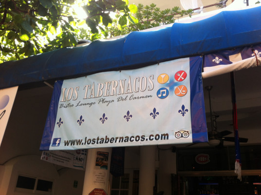 Le bar Los Tabernacos, là où il fait bon regarder le hockey. 