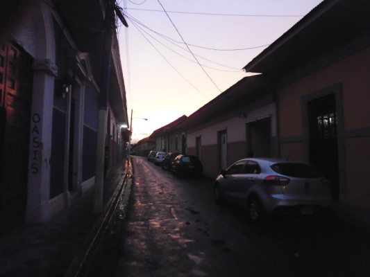 Le soir tombe sur Granada...