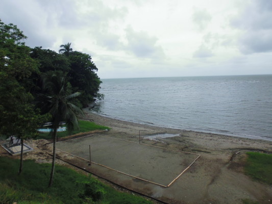 Playa Capitania, Livingston