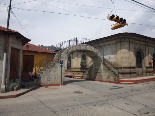 Puente de piedra