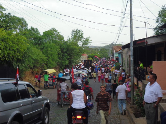 Marche pour souligner la libération du fortin