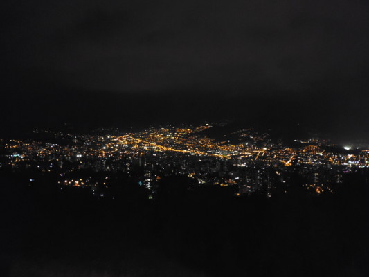 Medellin, ville en relief