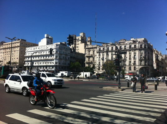 Avenida 9 de Mayo