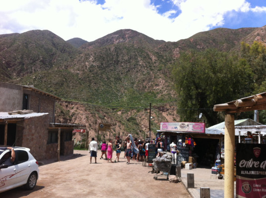 Commerces de Cacheuta