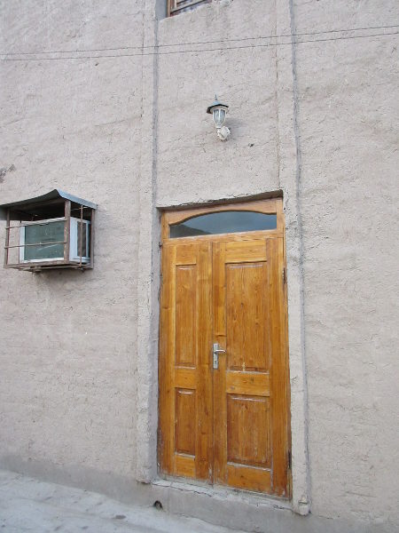 L'entrée de mon auberge... 