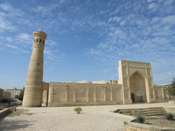 Minaret et mosquée Xoja Kalon