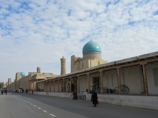 L'arrière de la mosquée Kalon