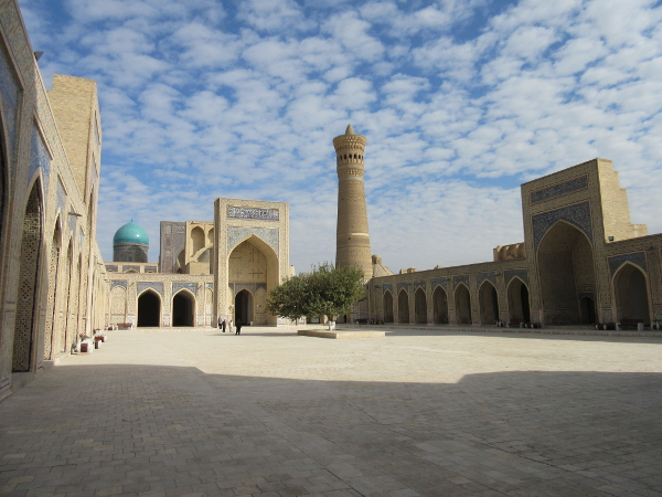 Cour intérieure de la mosquée Kalon