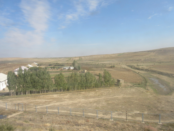 Paysage entre Samarcande et Tachkent