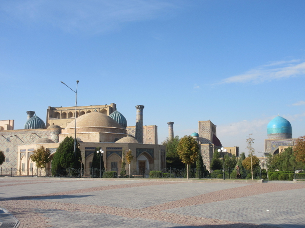 Place du Régistan au matin